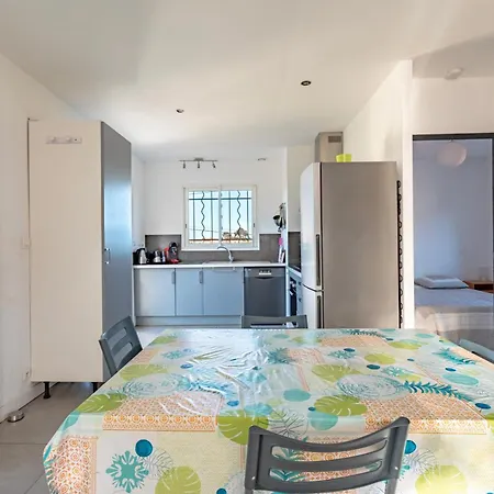 Aglanoz - 5 Personnes Apartment Montescot